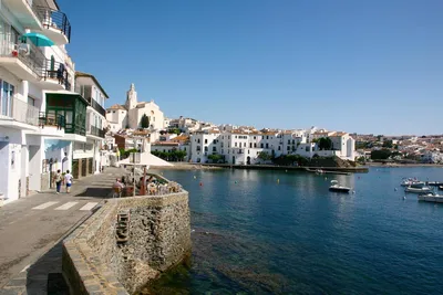 Кадакес, Испания - отзыв о городе и пляжах 2024