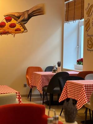 Ресторан Неаполь у метро Уральская в Екатеринбурге: фото, отзывы, адрес,  цены