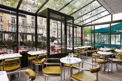 ⭐💫 Уютное кафе в Париже. Детальная…» — создано в Шедевруме