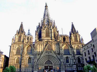 Кафедральный собор Барселоны (Catedral de Barcelona)