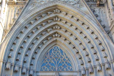 Кафедральный собор Барселоны (Собор Святого Креста и Святой Евлалии).  Испания, Барселона (город)