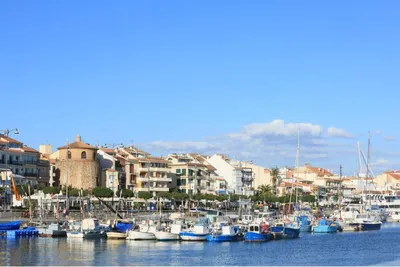 Cambrils - August 10, 2012: Vacationers In Prat De En Fores Beach In  Cambrils, Spain. This Destination For Sun And Beach For European Tourism  Offers More Than 22,000 Accommodations Stock Photo, Picture