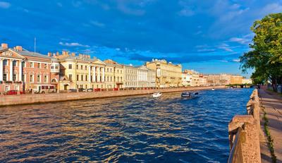 Экскурсия по рекам и каналам на катере Санкт-Петербурга