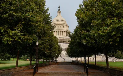 День позора и стыда\". США потрясены захватом Капитолия