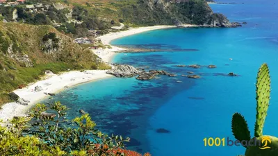 Aerial view of Capo Vaticano, Calabria, Italy. Lighthouse and promontory.  Rocks overlooking the sea. Praia I Focu beach and A Ficara beach. Boats  Stock Photo - Alamy