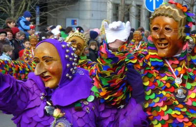 Кельнский карнавал. На старейшем ежегодном хэппенинге обсмеяли Путина Спектр