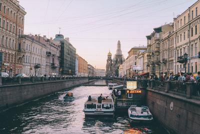 Карта метро Санкт-Петербурга с достопримечательностями