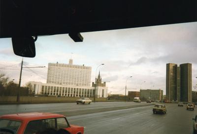 File:White house Moscow 1994.jpg - Wikimedia Commons