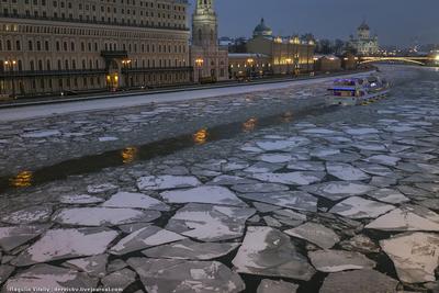 Москва-река — прогулки на теплоходе, достопримечательности вдоль реки,  фото, гостиницы рядом, как добраться | Туристер.Ру