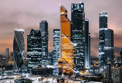 Ночной вид на Москва-сити с высоты 500 метров - Фото с высоты птичьего  полета, съемка с квадрокоптера - PilotHub
