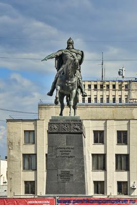 Лучшие памятники влюблённым и любящим в Москве | moscowwalks.ru