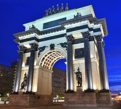 В Москве завершилась реставрация памятника Минину и Пожарскому - Российское  историческое общество