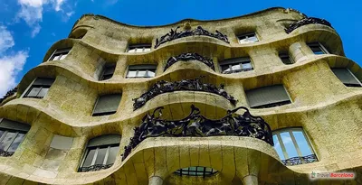 Дом Мила, Барселона(Каса Мила Антонио Гауди). Фото, билеты, сайт, карта,  как добраться, отели – Туристер.Ру.