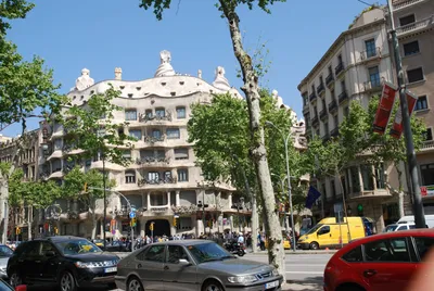 Дом Мила в Барселоне - Барселона и Каталония, статьи