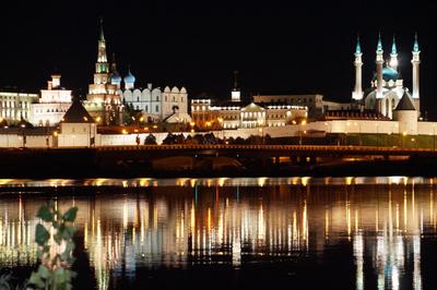 Казань :: Россия :: сфотографировал сам :: Черное озеро :: парк :: страны  :: ночь :: Осень :: фото / смешные картинки и другие приколы: комиксы, гиф  анимация, видео, лучший интеллектуальный юмор.