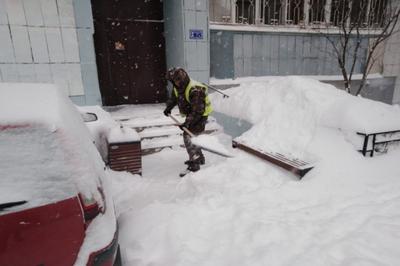 Масштабный снегопад в Казани сегодня, в январе 2024 г. Фото и видео  событий. | Про путешествия Иван Матрёнин. | Дзен