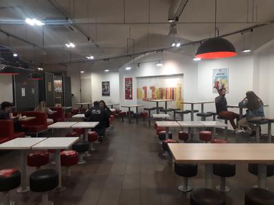 В Москве открыли первый ресторан Rostic's на месте бывшего KFC