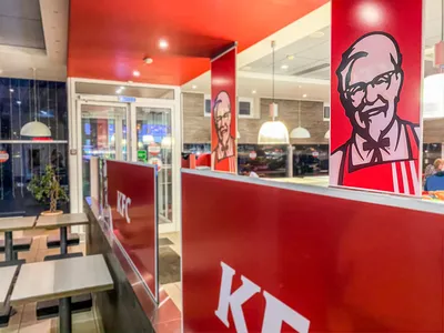 В Москве открылся первый Rostic's — ресторан на станции метро «Маяковская»  предлагает те же блюда, что и KFC - Лента новостей Запорожья