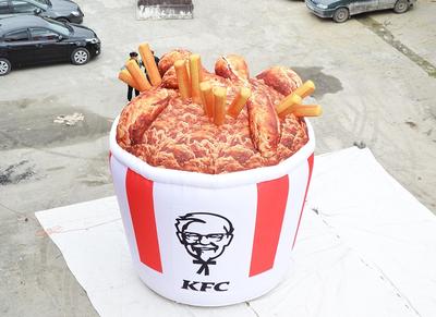 В Москве рестораны KFC начали менять вывески на Rostic's