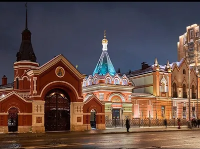 Таинство Венчания в ХРАМЕ БЛАЖЕННОЙ МАТРОНЫ, фотограф на венчание.  Свадебный фотограф в Москве. Фотограф и видеограф