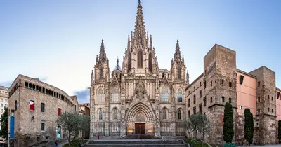 Собор Саграда Фамилия в Барселоне | TravelBarcelona
