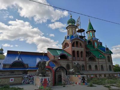 храм всех религий в Казани редакционное фотография. изображение  насчитывающей европа - 256048782