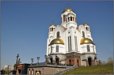 Жители Екатеринбурга поддержали возведение храма, но выбор места назвали  неудачным - Российская газета