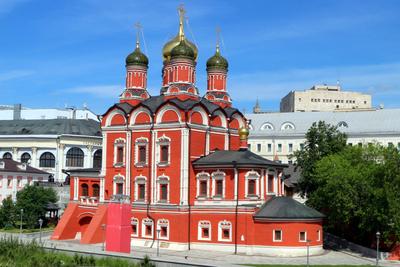 File:Католический собор в Москве.jpg - Wikimedia Commons
