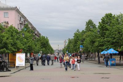 Как украсят Челябинск к Новому году 2024—2025: фотографии, улицы, тематика