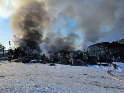 Пожар на Кировском рынке - 22 января 2024 - 63.ру