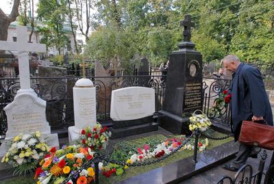 Старое католическое кладбище в Москве | Пикабу