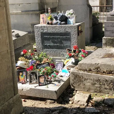 Париж: экскурсия по кладбищу Пер-Лашез с привидениями | GetYourGuide