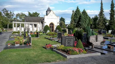 Надгробные памятники в Германии - большой выбор - доступные цены