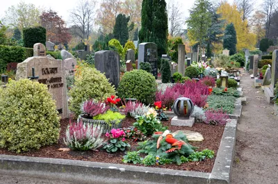 Kultur und Alltag: Ukrainerlager- Friedhof - Niederbühl, Stadt Rastatt