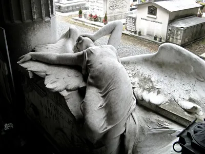 Итальянские гранитные памятники в Гродно по недорогой цене от гранитной  мастерской \"Мир Камня\"