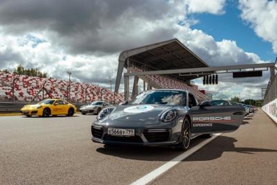 Открытие сезона в Porsche Club Moscow | Пикабу