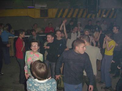 Рейвы, лавпарады и костюмированные вечеринки: какой была клубная культура в  Екатеринбурге в конце 1990-х — начале 2000-х (18+)