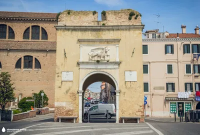 Chioggia Венеция Италия Канал В Старом Городе — стоковые фотографии и  другие картинки Кьоджа - Кьоджа, Адриатическое море, Архитектура - iStock