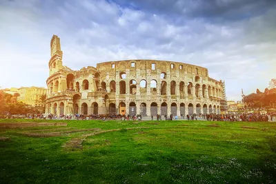 Колизей rome редакционное стоковое фото. изображение насчитывающей небо -  25675293