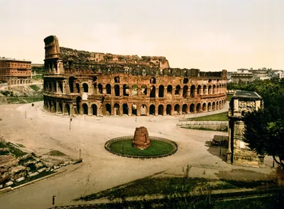 Колизей в Риме (Италия) редакционное стоковое фото. изображение  насчитывающей рома - 191734403