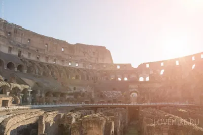 Travel26 - Наследие Древнего Рима – Колизей. Италия🇮🇹 🔻 Пожалуй, история  и культура Древнего Рима не знала ничего грандиознее, чем Колизей, также  известный под названием Амфитеатр Флавиев. 🔻 Построенный во время  масштабной