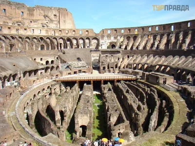 Колизей в Риме, одна из главных достопримечательностей города и мира