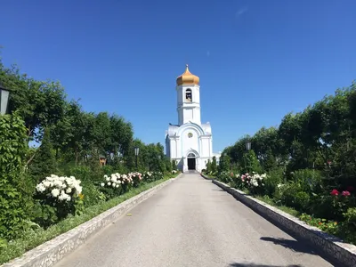 Новосибирская область Колыванский район Колывань Покровский  Александро-Невский Колыванский монастырь Церковь Александра Невского  Часовня Царственных Новомучеников Фотография