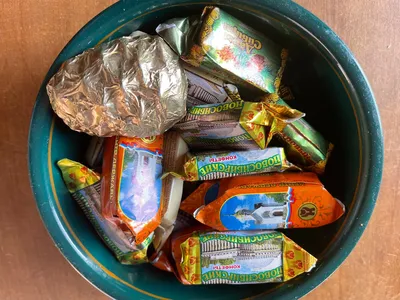 Пробую новосибирские брендовые конфеты: чем удивляет столица Сибири | Соло  - путешествия | Дзен
