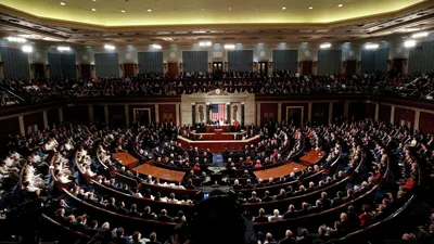 Конгресс США избежал шатдауна, приняв компромиссный вариант временного  бюджета