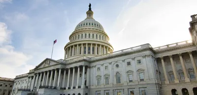 Конгресс США успел принять новый временный бюджет за день до шатдауна