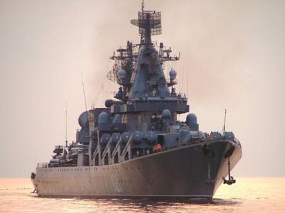 Распиаренный и обласканный властью, «кузница адмиралов»: что известно о  крейсере «Москва», утонувшем в Черном море