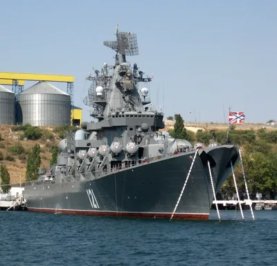 В России подтвердили взрыв на крейсере «Москва». Корабль участвовал в  захвате острова Змеиный - NewsMaker