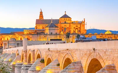 5 самых интересных мест в Испании, которые стоит посетить | Путешествия по  Миру | Дзен