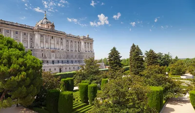 Королевский Дворец в Мадриде (Мадрид, Испания) - авторский обзор, часы  работы, цены, фото | Коллекция Кидпассаж